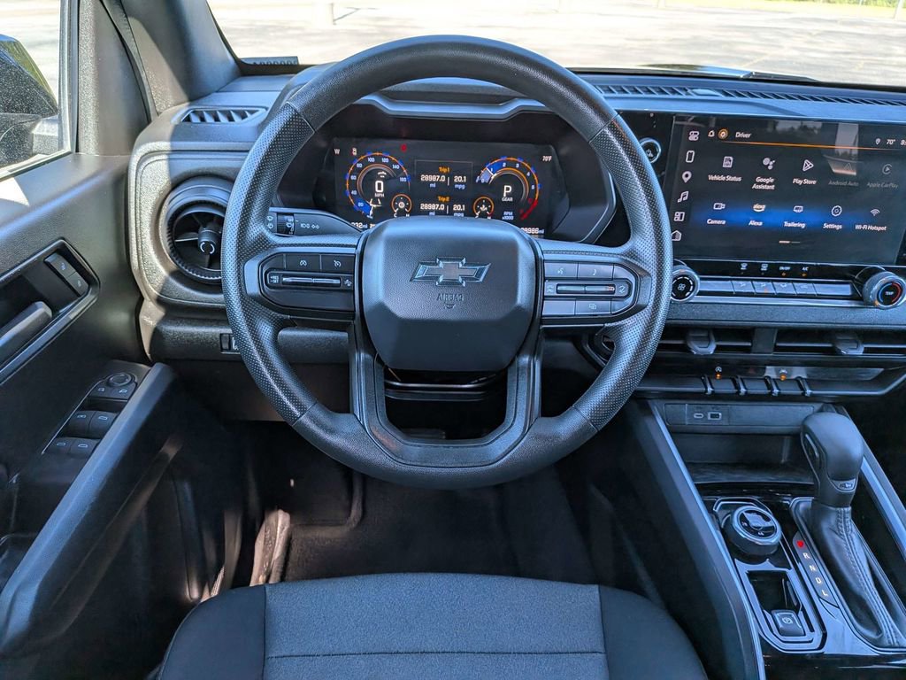 Used 2024 Chevrolet Colorado Trail Boss w/ Technology Package AWD/4WD image 16