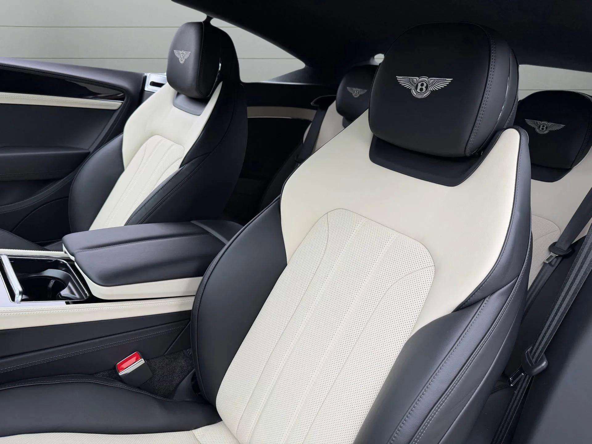 New 2026 Bentley Continental GT AWD/4WD image 32