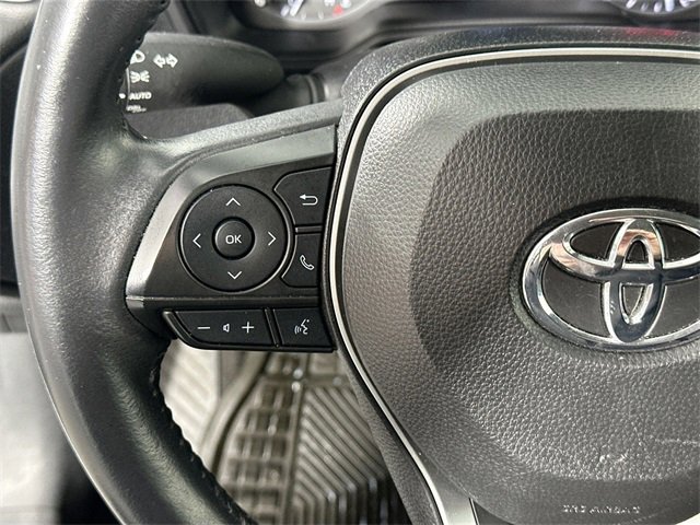 Used 2024 Toyota Corolla Cross LE image 19