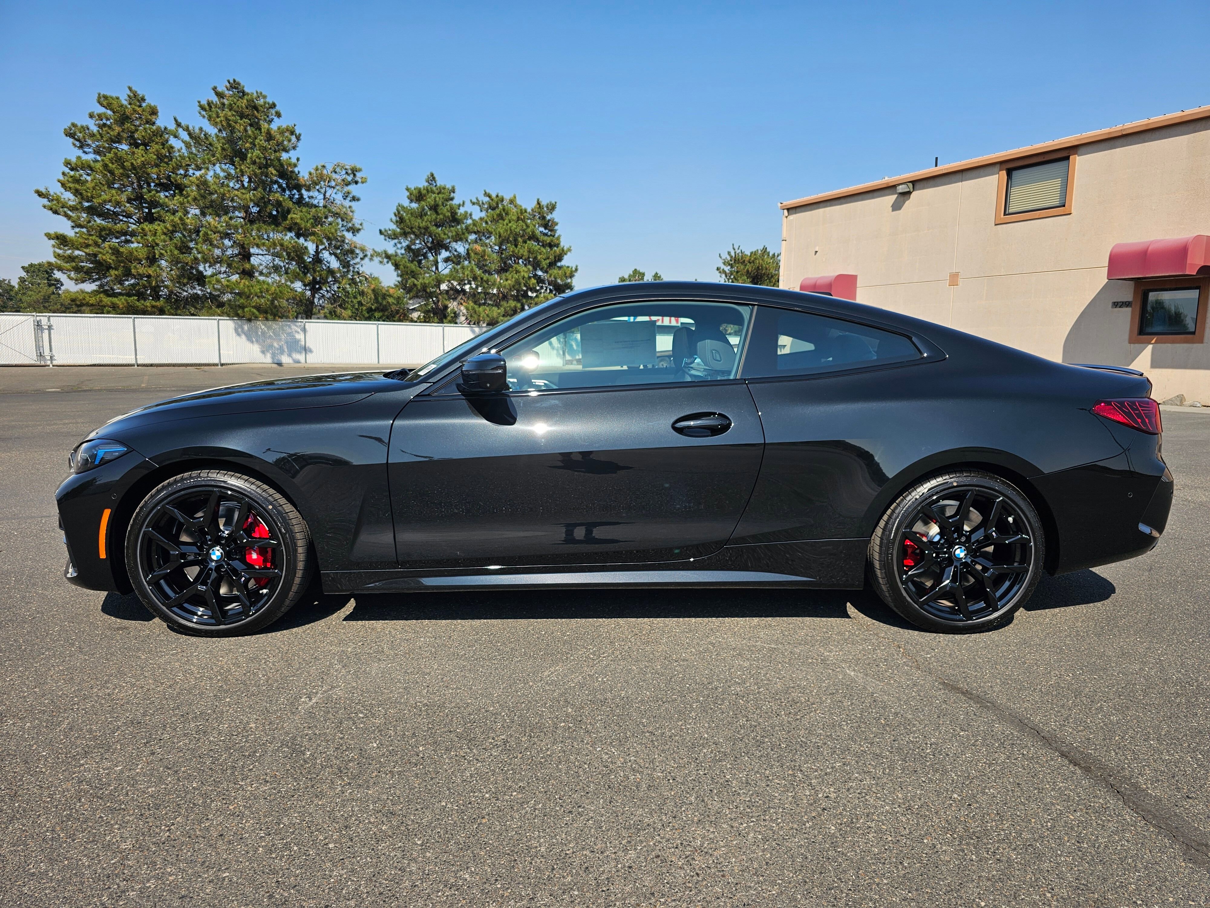 New 2026 BMW 440i xDrive Coupe w/ Premium Package image 3