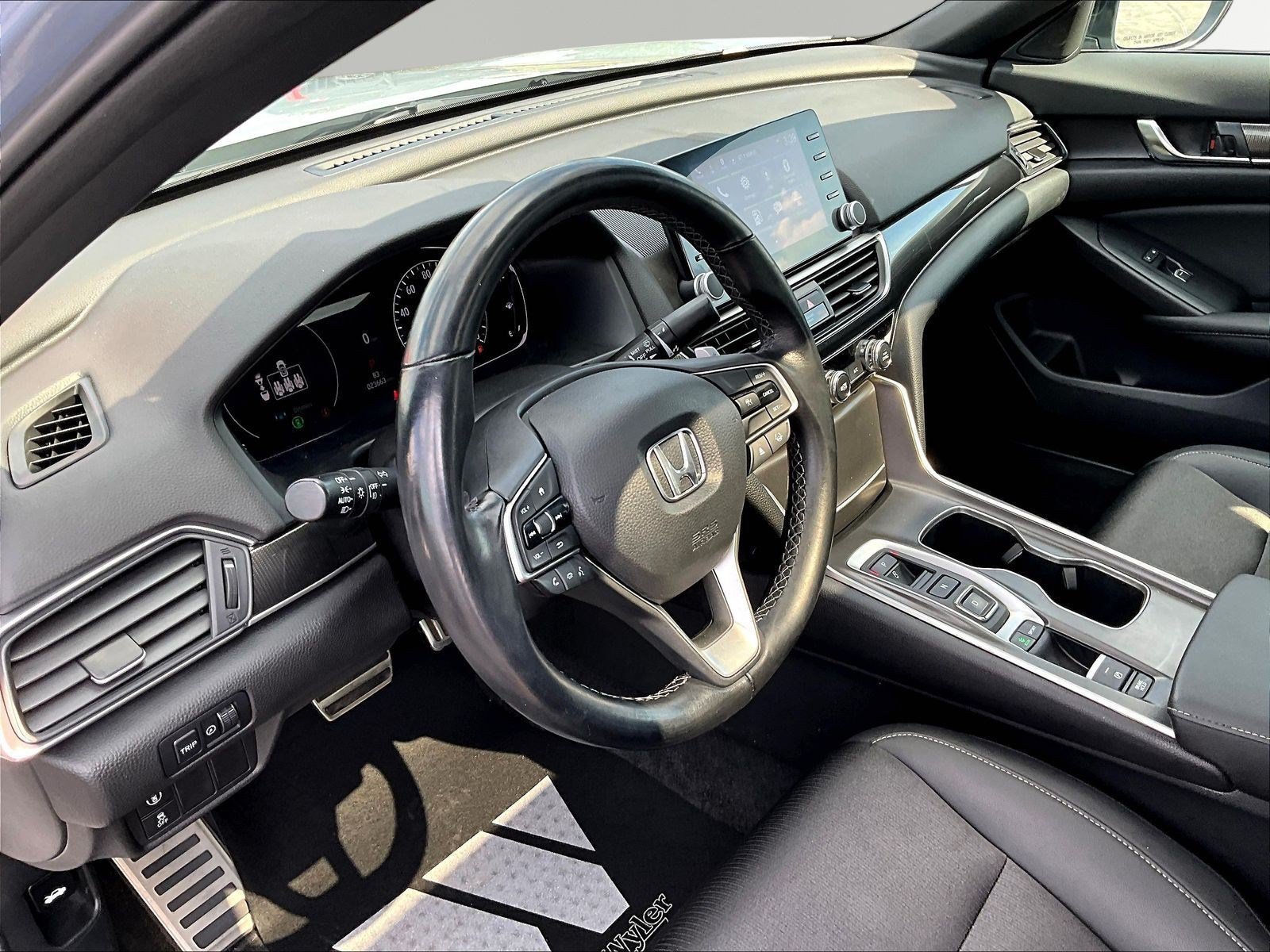 Used 2022 Honda Accord Sport image 17