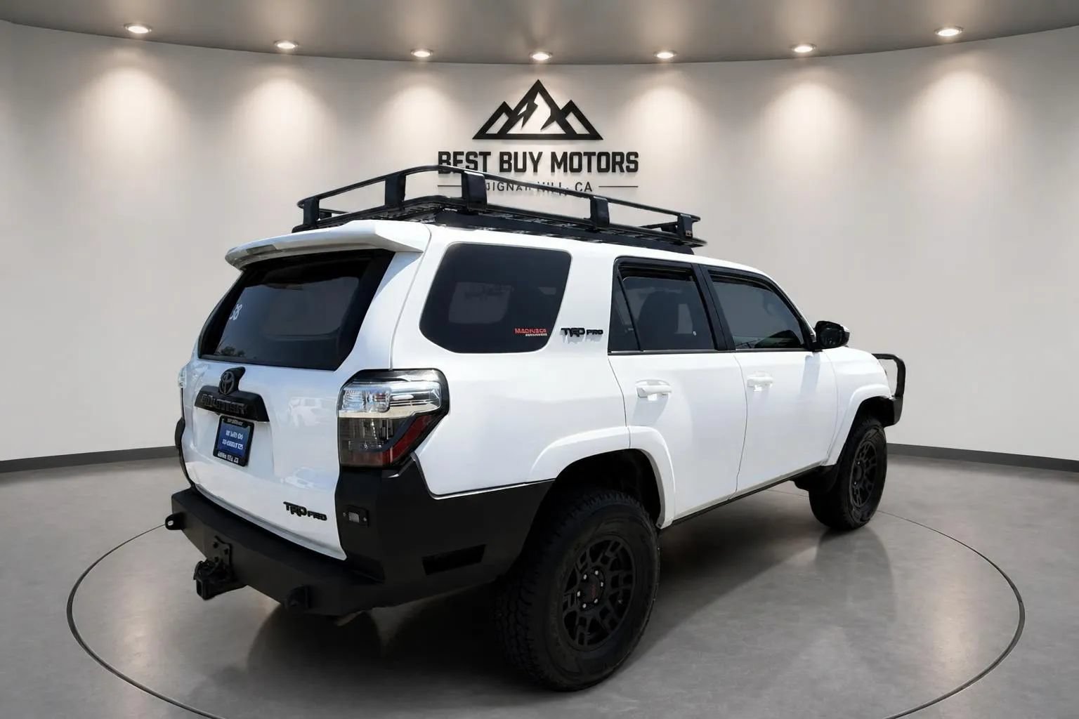 Used 2017 Toyota 4Runner TRD Pro AWD/4WD image 8