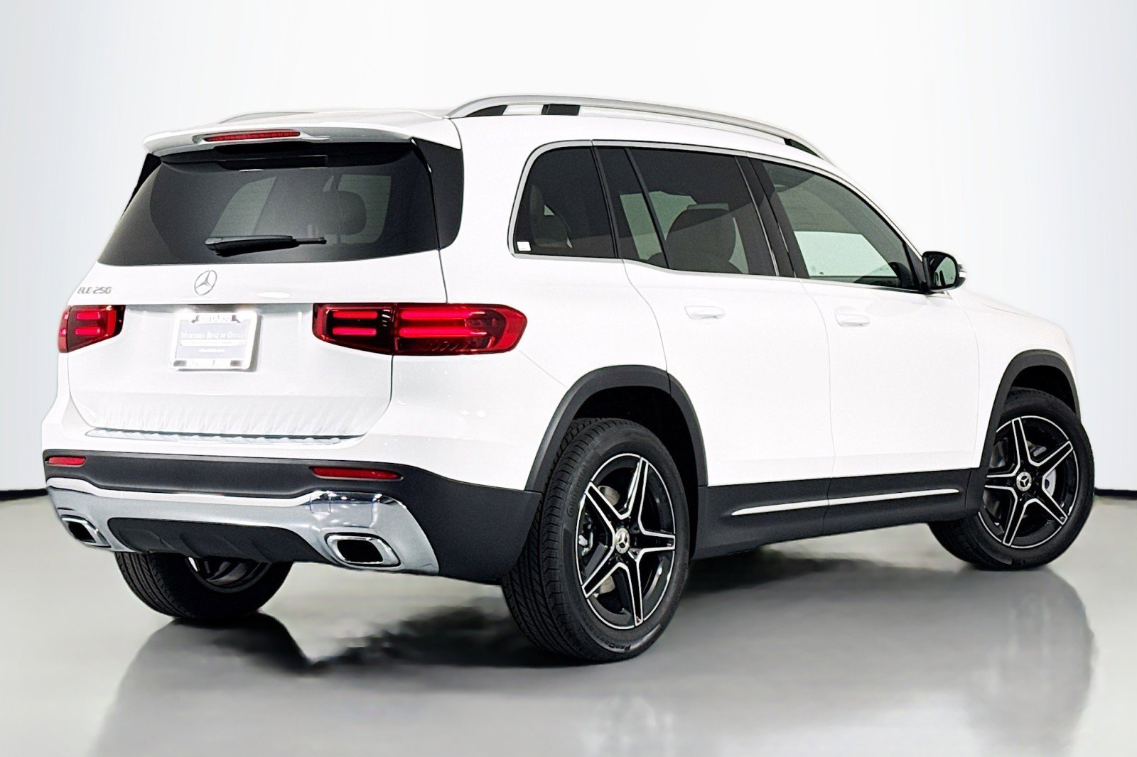 New 2026 Mercedes-Benz GLB 250 image 11