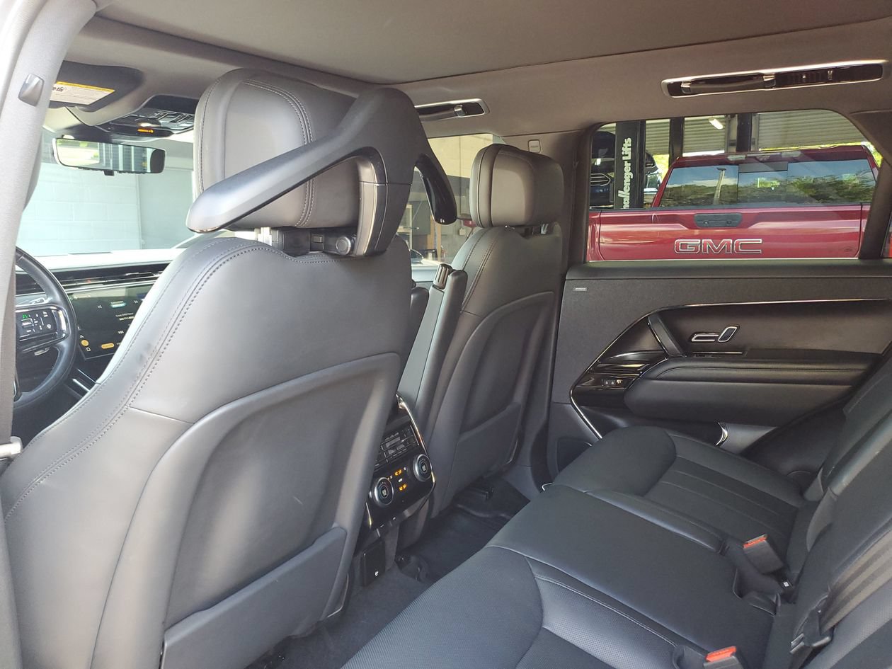 Used 2024 Land Rover Range Rover Sport Dynamic SE AWD/4WD image 10