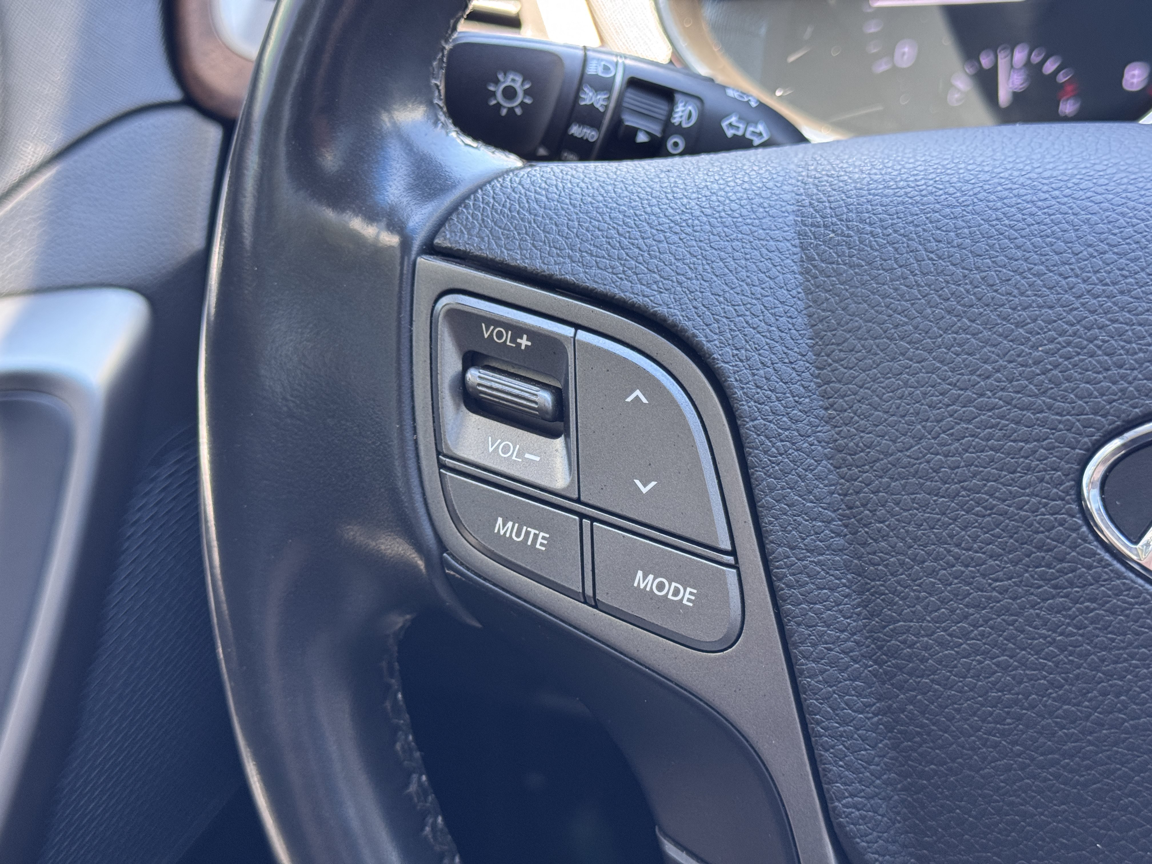 Used 2018 Hyundai Santa Fe Sport AWD/4WD image 28