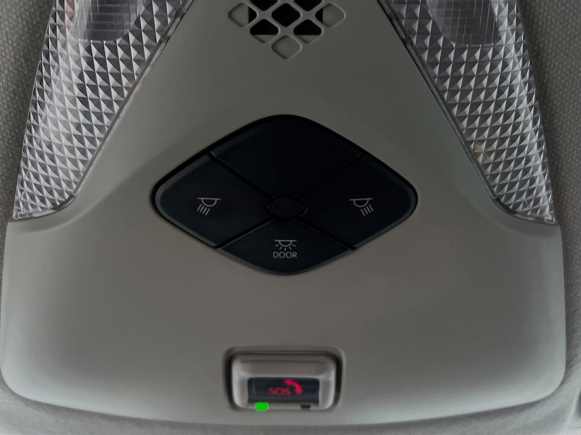 Used 2021 Toyota C-HR Limited image 21