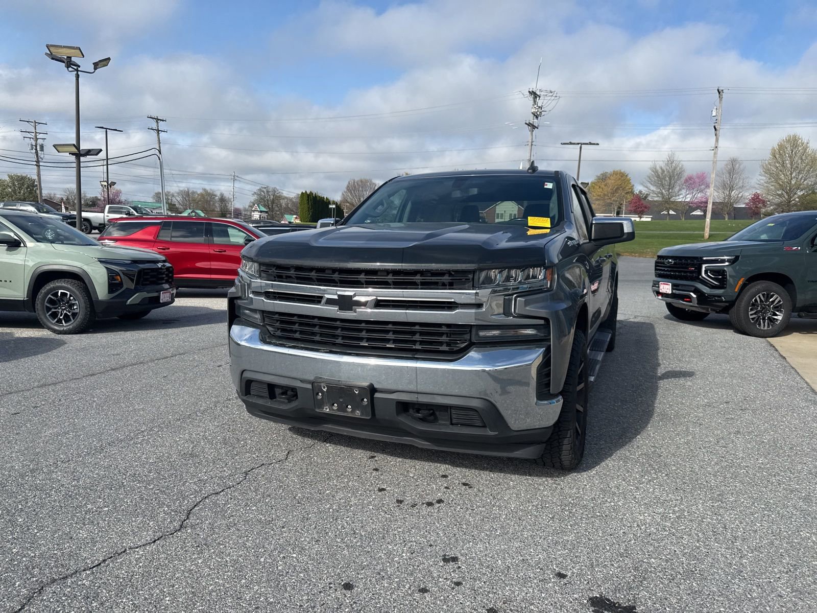 Used 2020 Chevrolet Silverado 1500 LT w/ All-Star Edition image 2