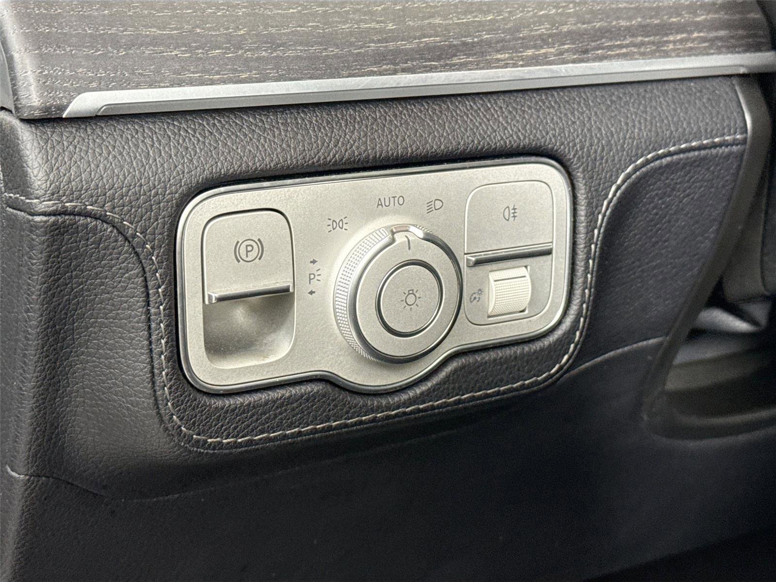 Used 2023 Mercedes-Benz GLE 53 AMG 4MATIC image 15