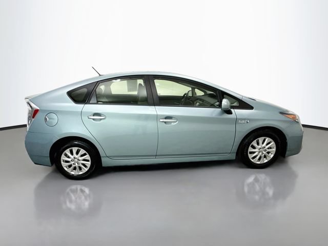 Used 2015 Toyota Prius Prime Plug-In Hybrid FWD image 8