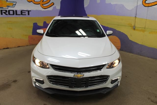 Used 2016 Chevrolet Malibu Premier FWD image 3