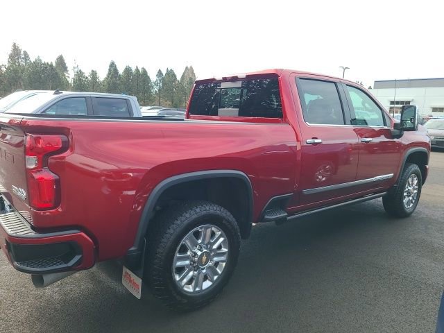 Used 2024 Chevrolet Silverado 3500 High Country w/ Technology Package image 12
