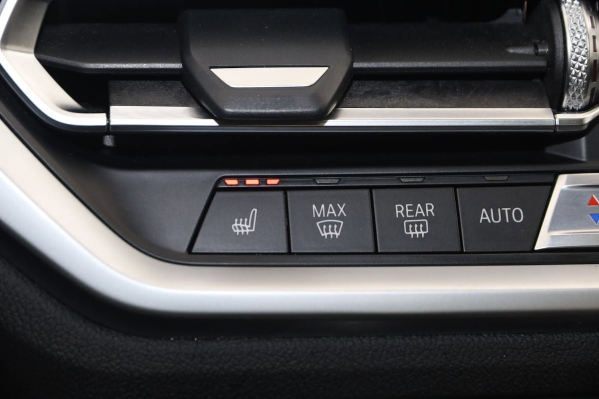 Used 2019 BMW 330i Sedan RWD image 8