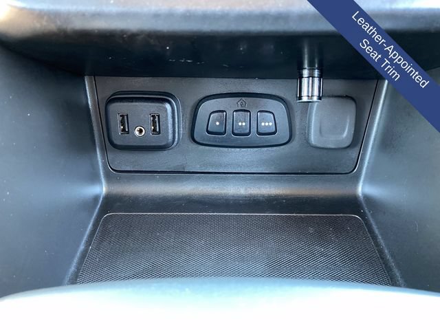 Used 2022 Chevrolet Colorado ZR2 w/ ZR2 Midnight Special Edition AWD/4WD image 37