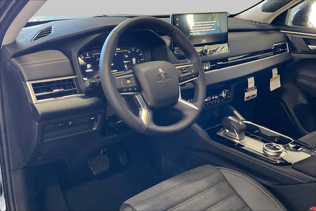New 2026 Mitsubishi Outlander SE FWD image 6