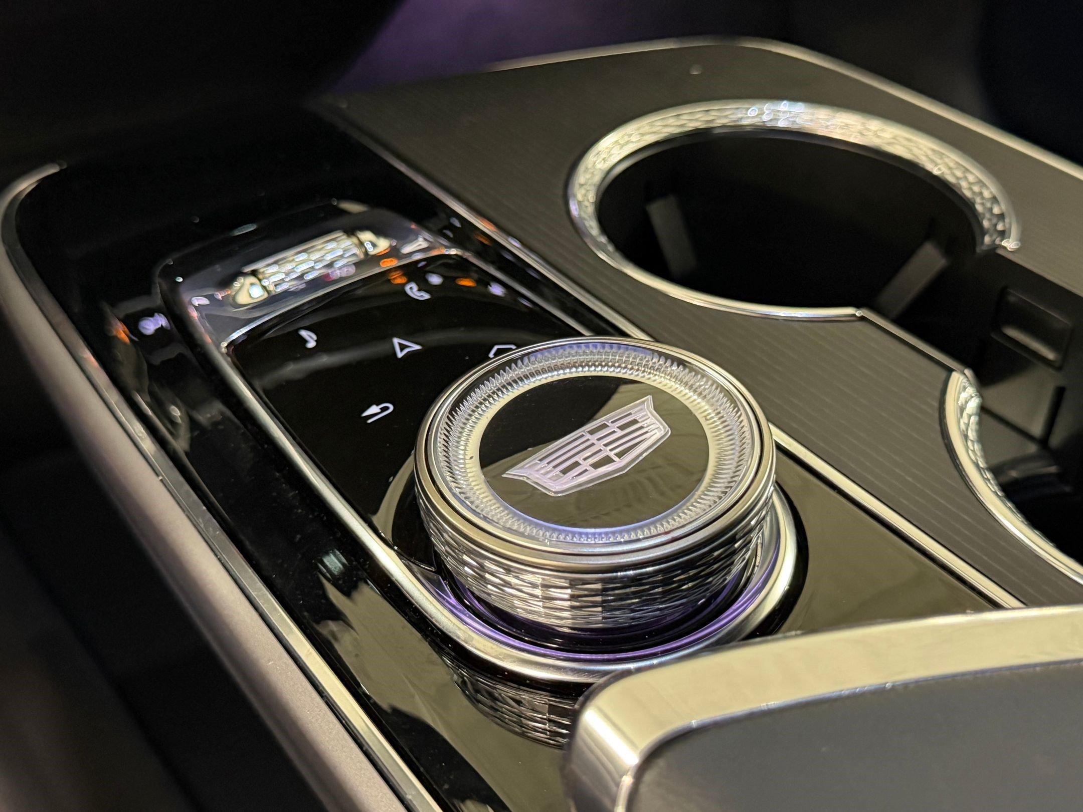 Certified 2024 Cadillac Lyriq Luxury RWD image 37