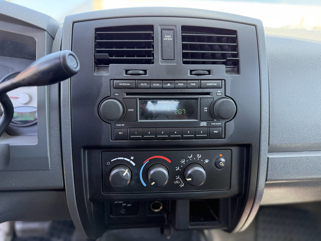 Used 2005 Dodge Dakota ST RWD image 17