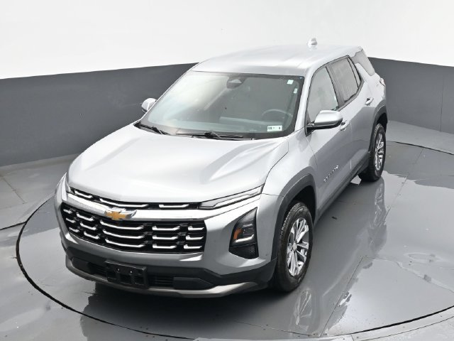 Used 2025 Chevrolet Equinox LT AWD/4WD image 21