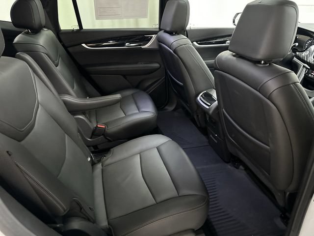Certified 2024 Cadillac XT6 Premium Luxury w/ Technology Package AWD/4WD image 18