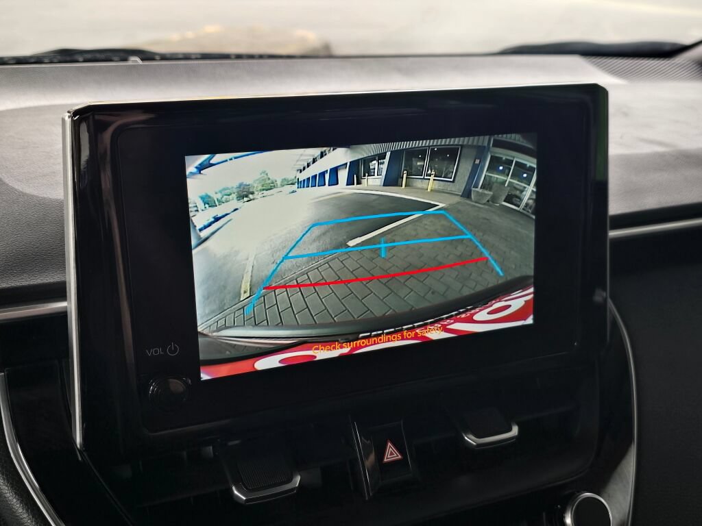 Used 2024 Toyota Corolla XSE FWD image 32
