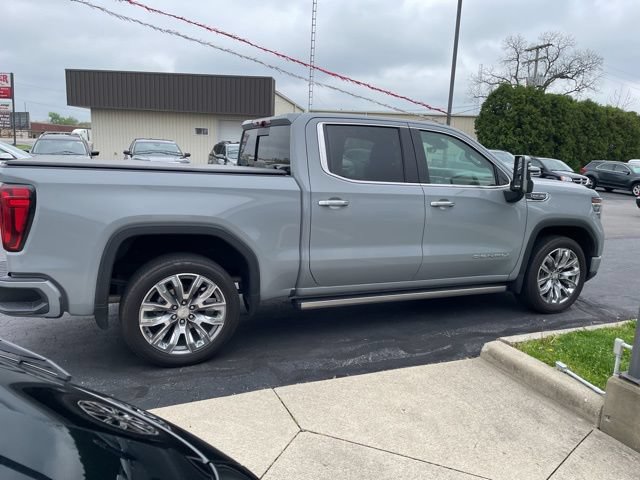 Used 2025 GMC Sierra 1500 Denali w/ Denali Reserve Package AWD/4WD image 7