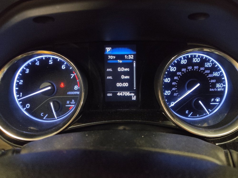 Used 2019 Toyota Camry SE image 23