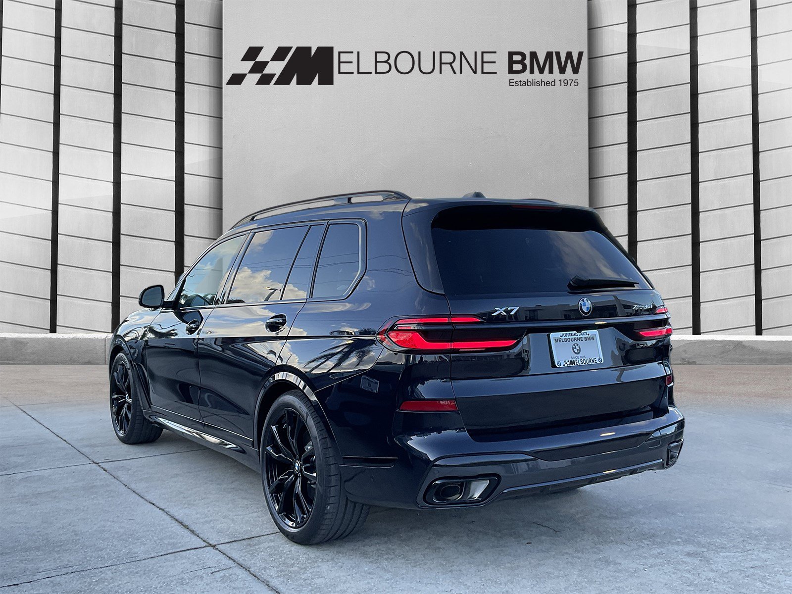 New 2027 BMW X7 xDrive40i w/ M Sport Package AWD/4WD image 6