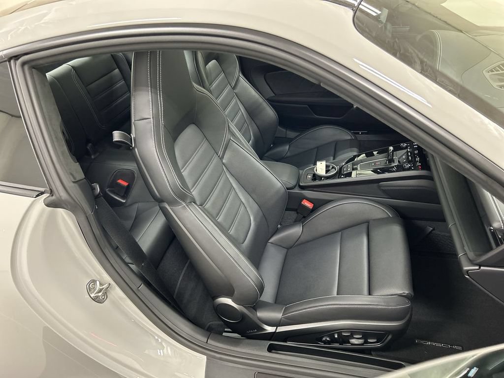 Certified 2026 Porsche 911 Carrera GTS RWD image 23