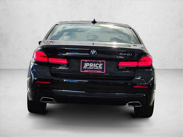 Used 2023 BMW 540i w/ Premium Package RWD image 7