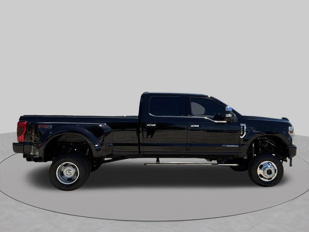Used 2022 Ford F350 Platinum AWD/4WD image 7
