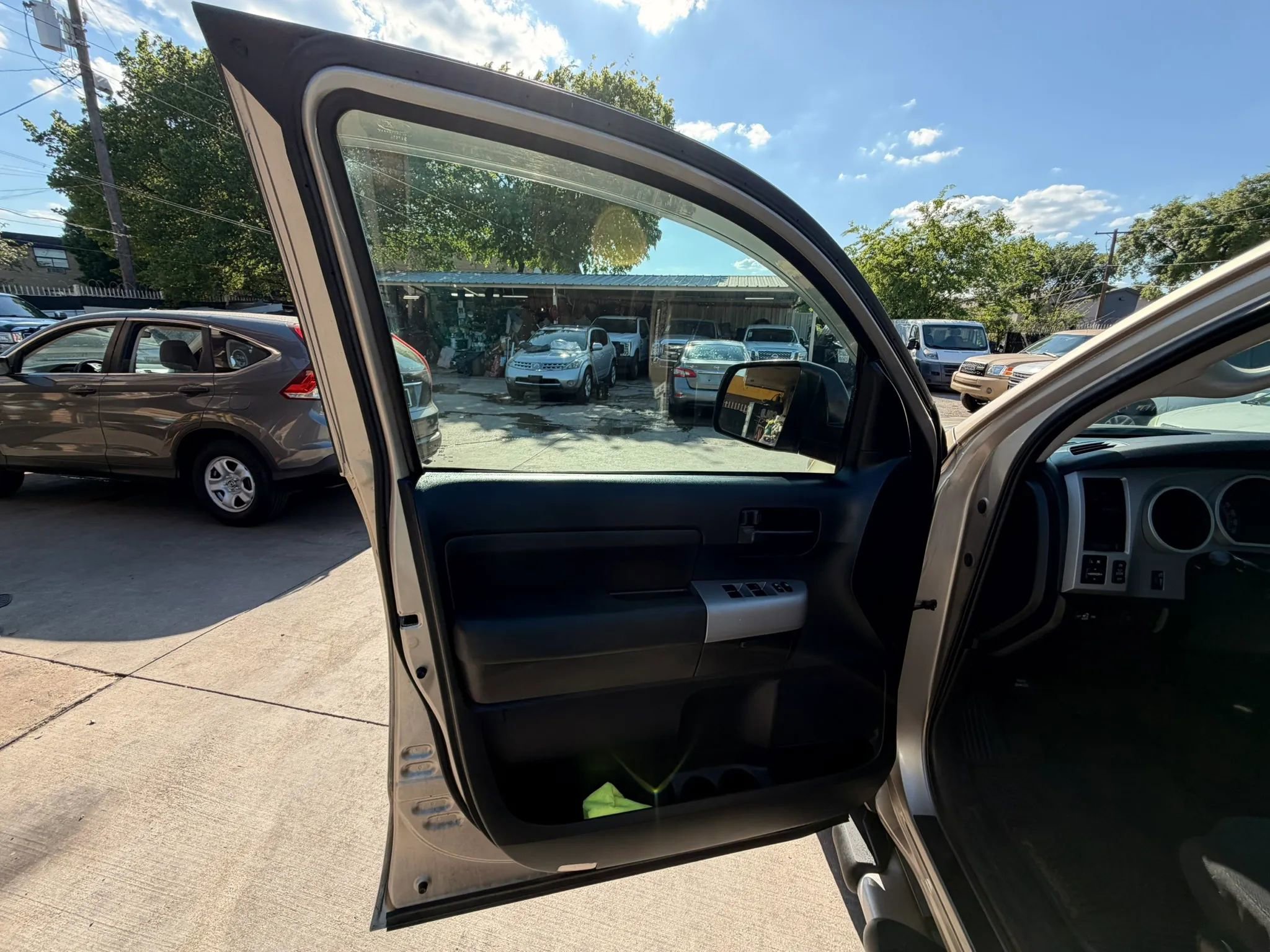 Used 2007 Toyota Tundra SR5 AWD/4WD image 23