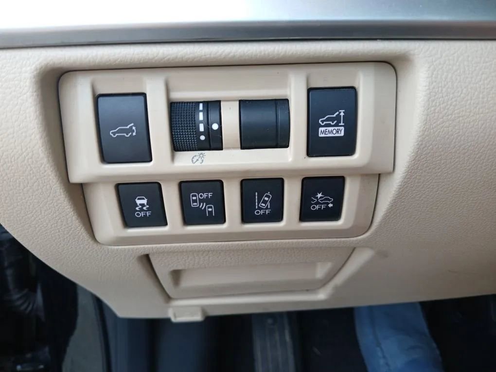 Used 2019 Subaru Outback 2.5i Limited w/ Protection Package #1 image 19