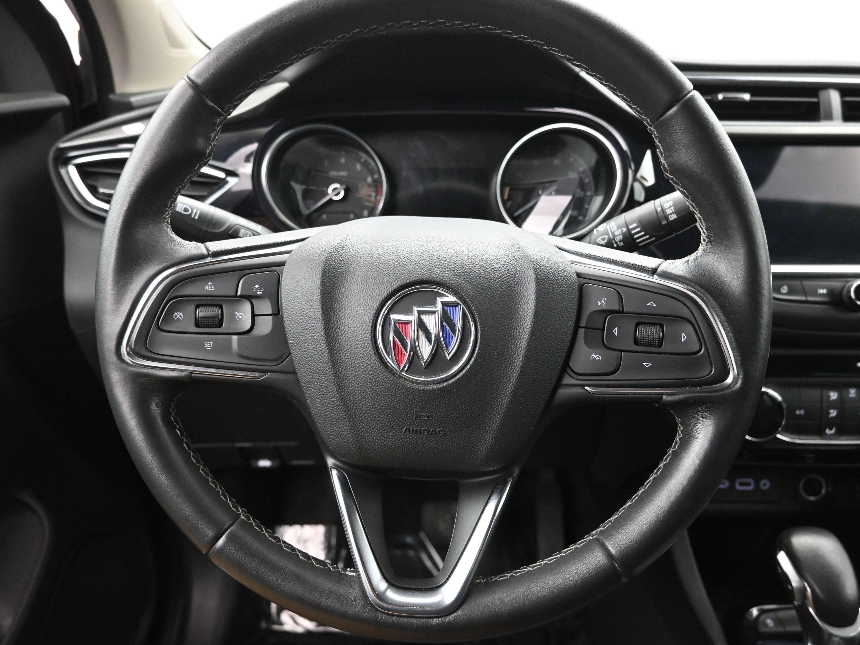 Used 2023 Buick Encore GX Preferred image 13