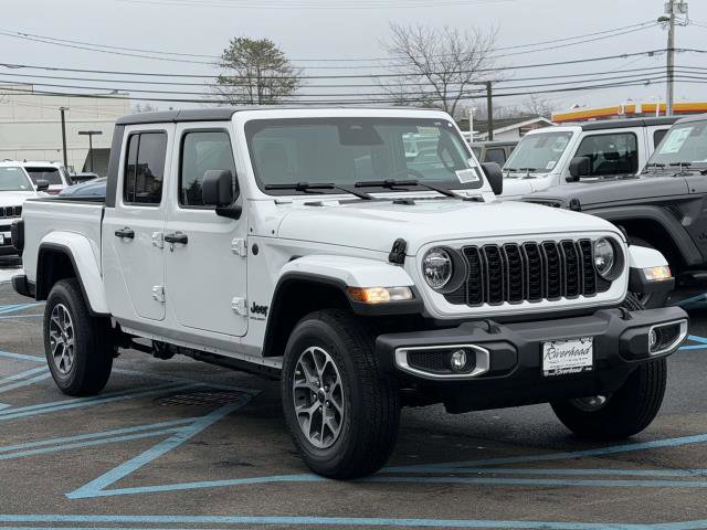 New 2026 Jeep Gladiator Sport AWD/4WD image 2