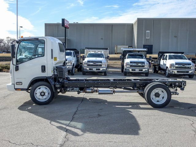 New 2025 Chevrolet Low Cab Forward image 6