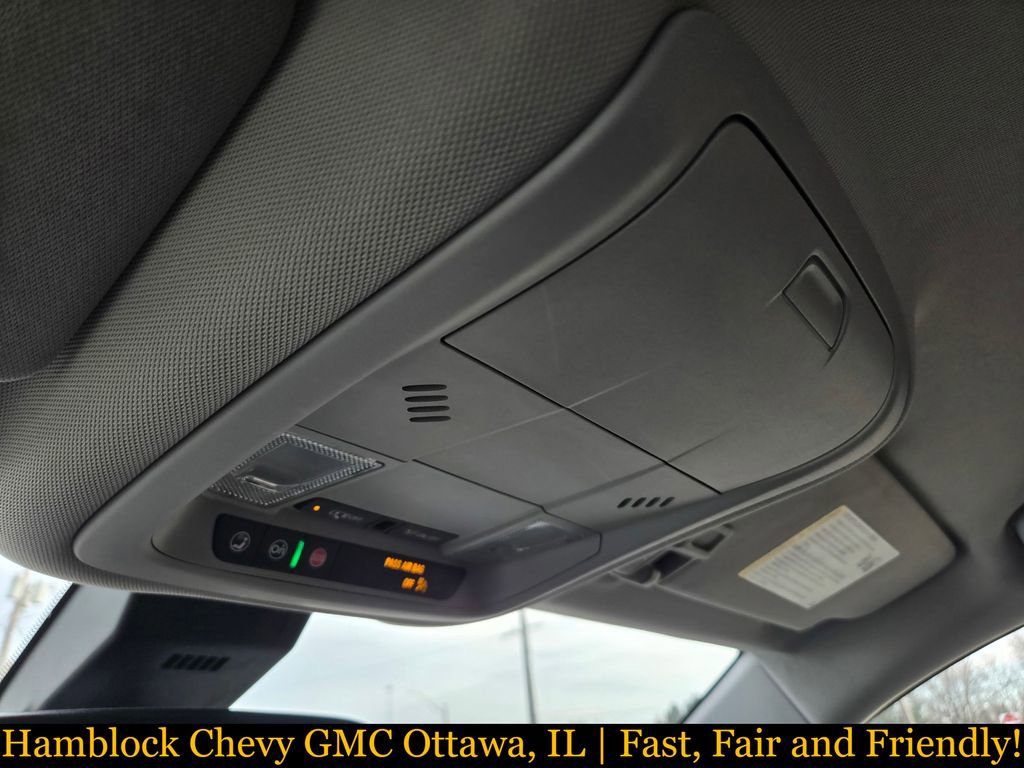 Used 2020 GMC Terrain SLE w/ Driver Convenience Package FWD image 15