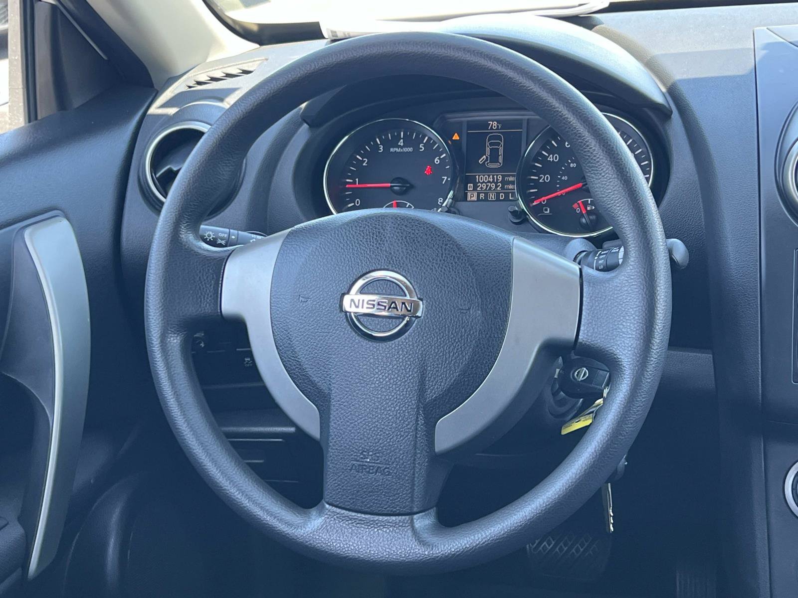 Used 2015 Nissan Rogue S FWD image 8