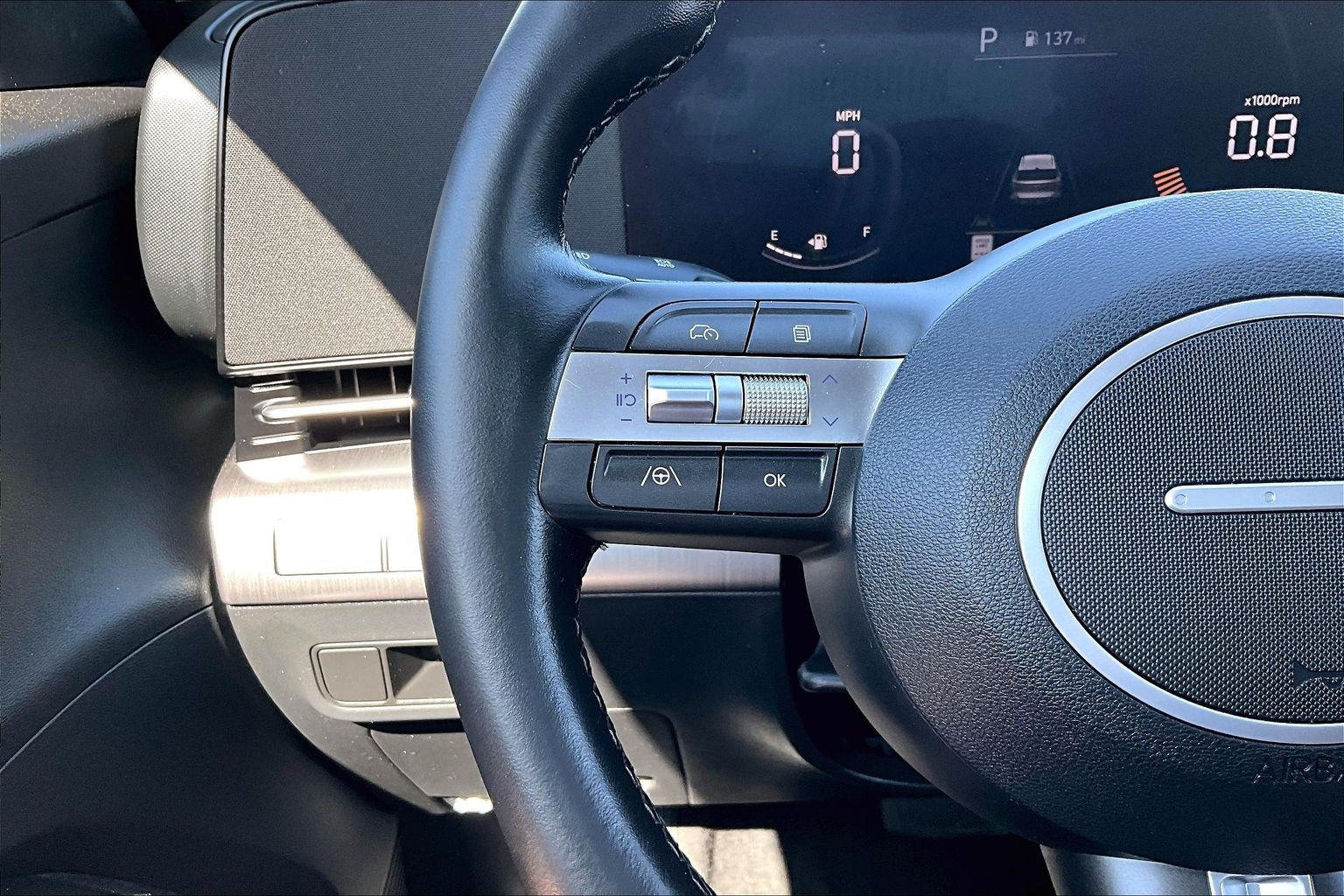 Used 2024 Hyundai Kona SEL AWD/4WD image 19