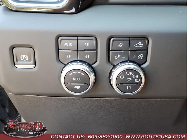 Used 2024 GMC Sierra 1500 Denali w/ Denali Reserve Package AWD/4WD image 23