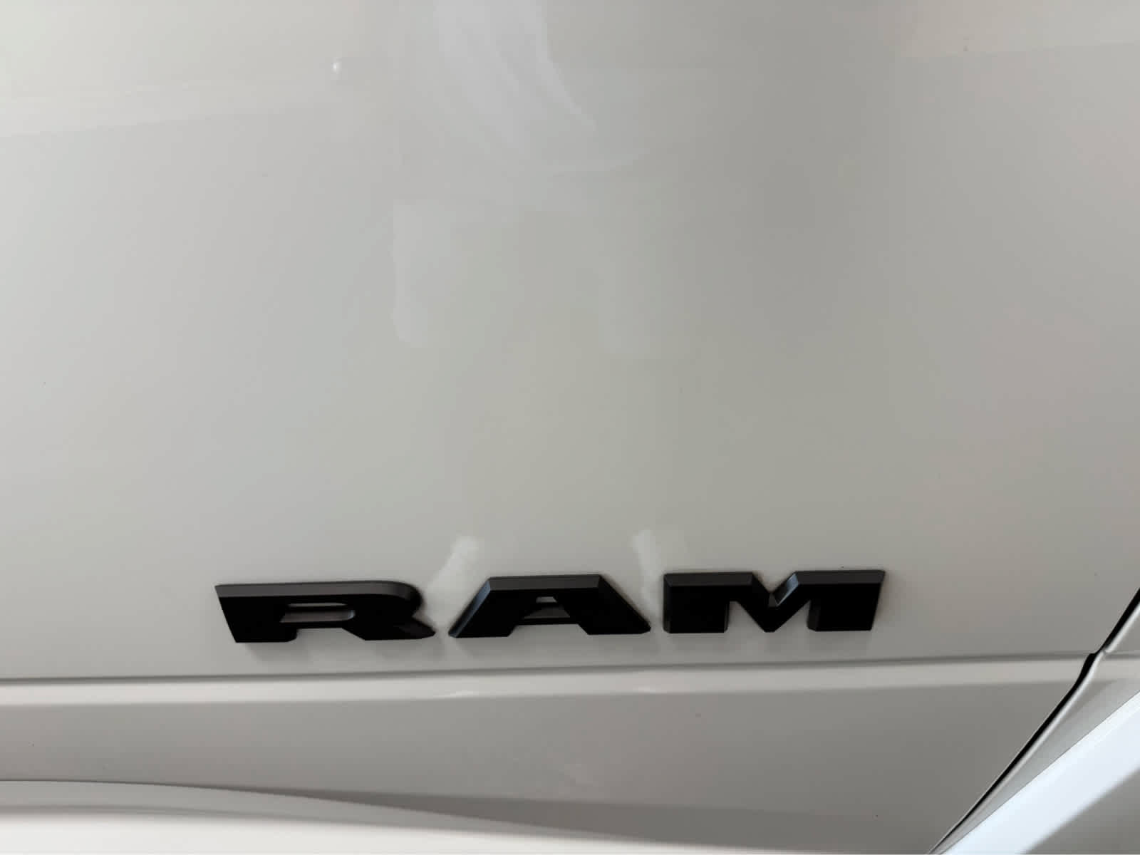 Used 2025 RAM 3500 Limited AWD/4WD image 36