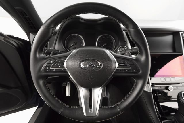 Used 2017 INFINITI Q60 Red Sport 400 image 22