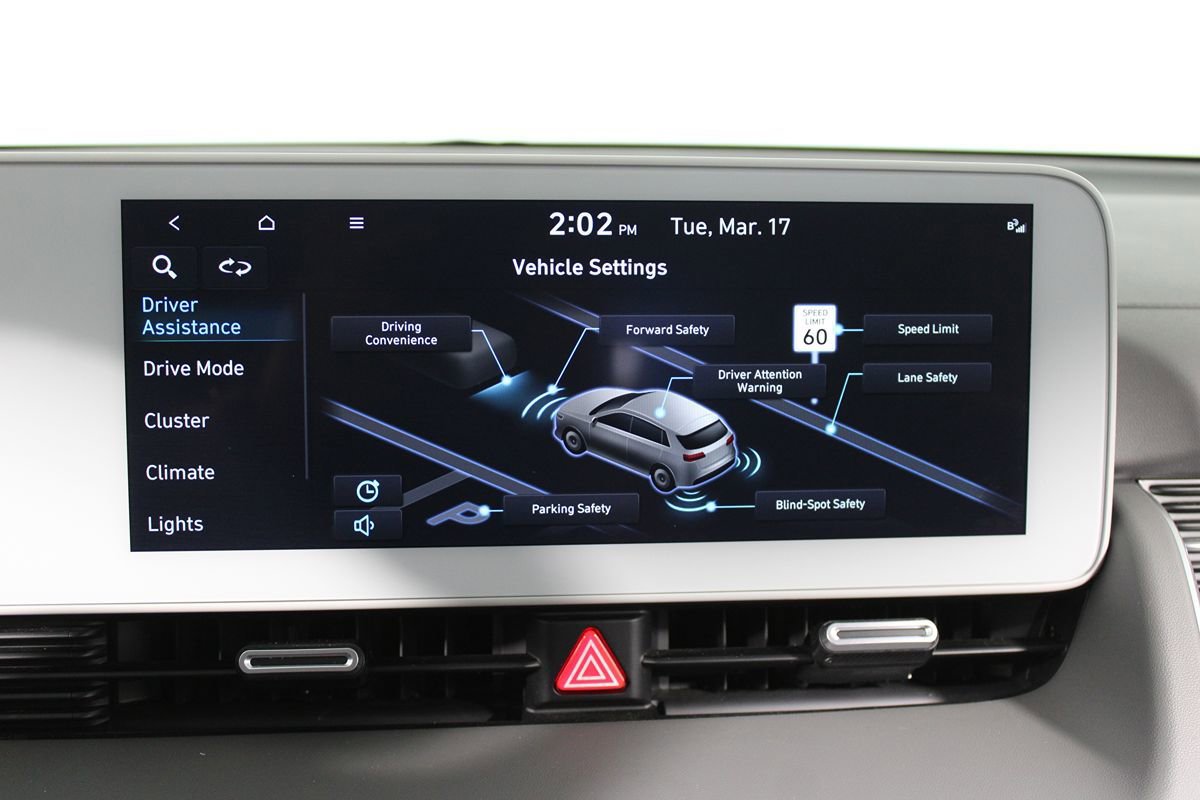 Used 2024 Hyundai Ioniq 5 SE image 15