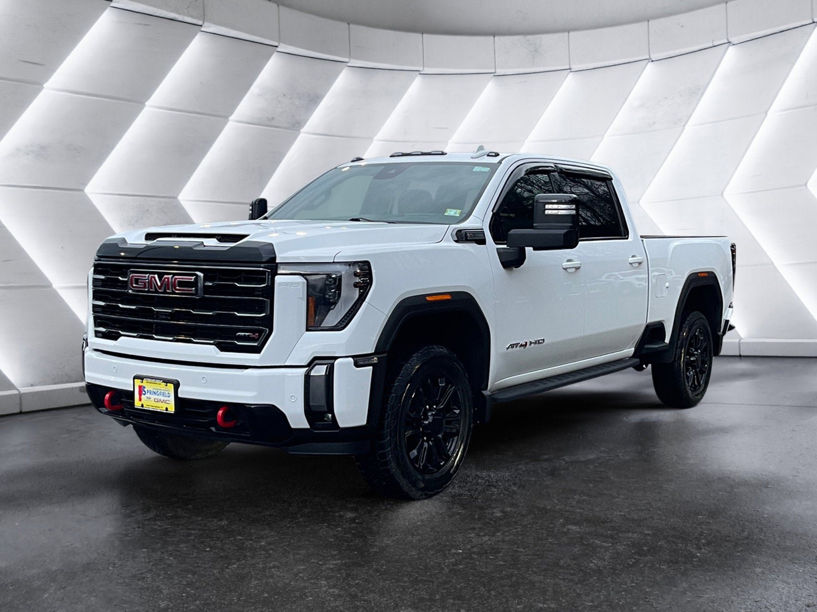 Used 2024 GMC Sierra 2500 AT4 w/ Technology Package AWD/4WD image 2