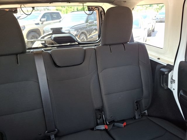 Used 2018 Jeep Wrangler Unlimited Sport S AWD/4WD image 20