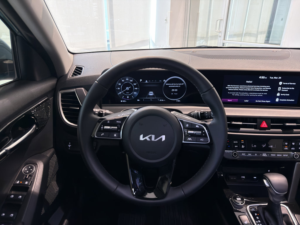 Used 2025 Kia Seltos EX image 15