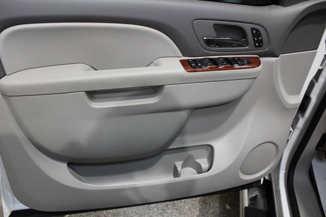 Used 2013 GMC Sierra 2500 SLT w/ SLT Convenience Package image 18