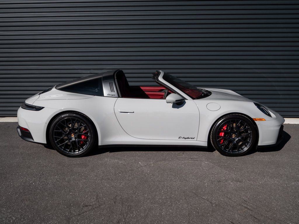 Certified 2025 Porsche 911 Targa 4 GTS image 25
