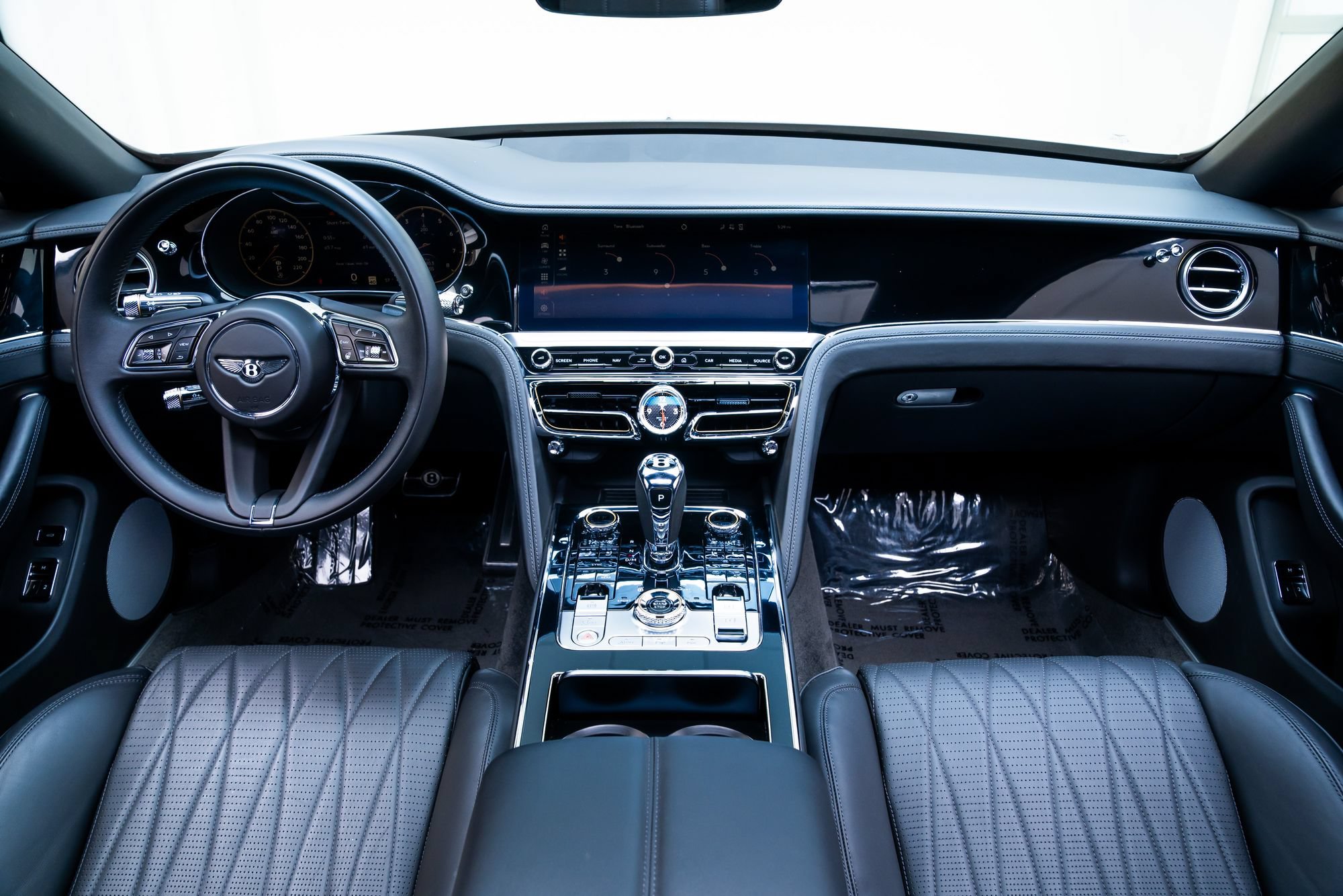 Used 2021 Bentley Flying Spur V8 AWD/4WD image 8