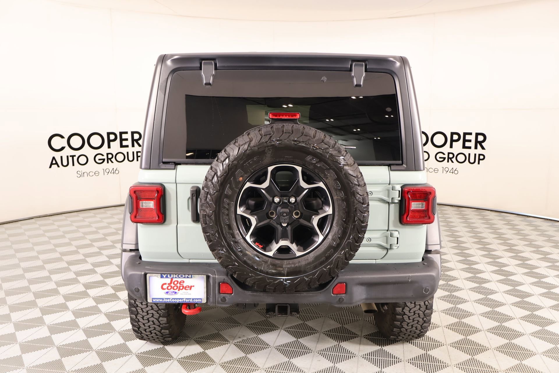 Used 2023 Jeep Wrangler Unlimited Rubicon w/ LED Lighting Group AWD/4WD image 22