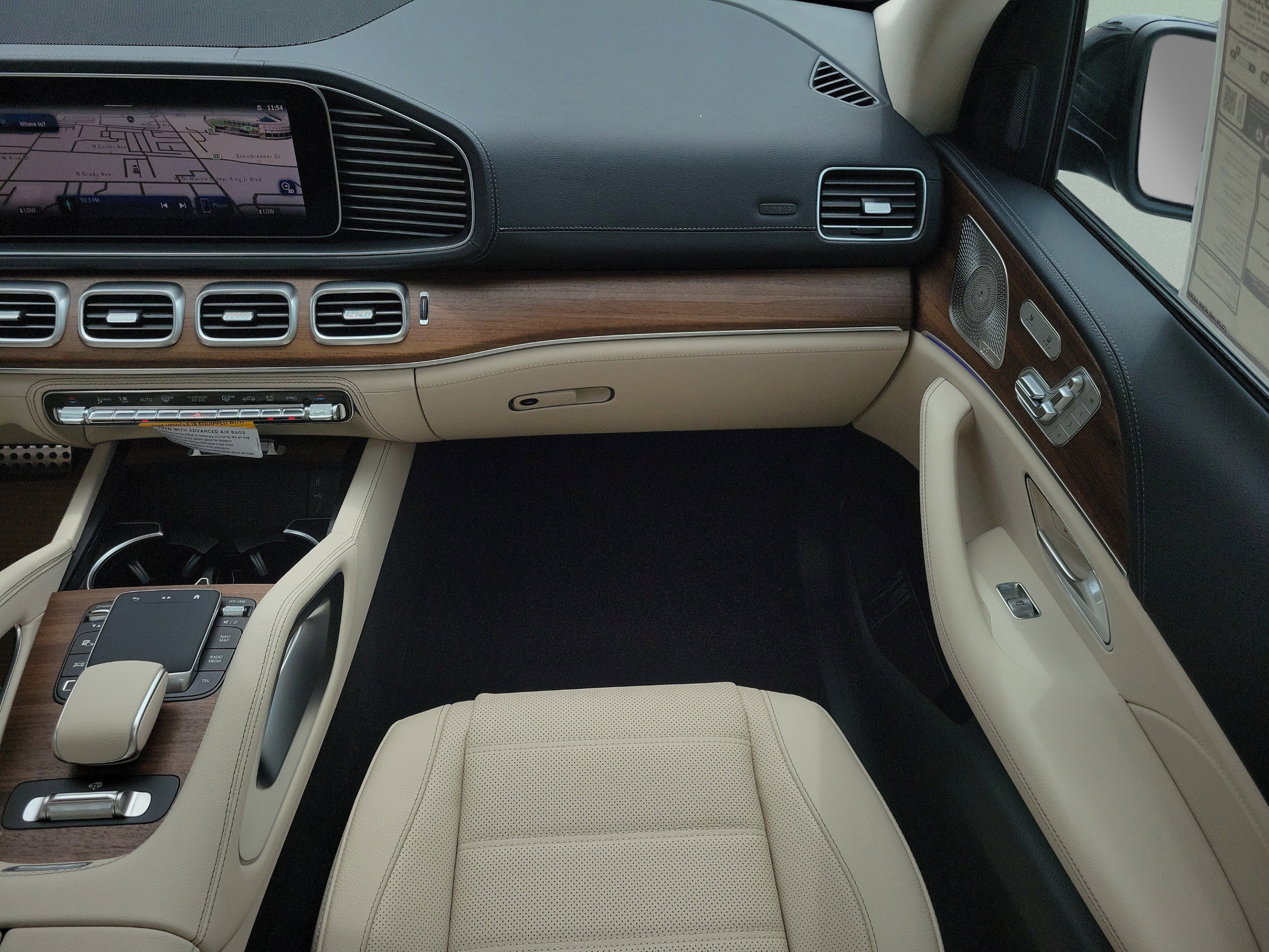 New 2026 Mercedes-Benz GLS 450 4MATIC image 16