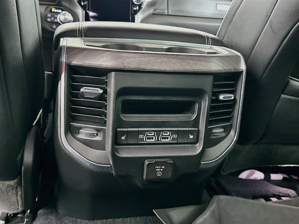 Used 2025 RAM 1500 Laramie w/ Sport Appearance Package AWD/4WD image 33